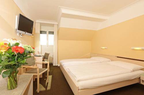Hotel Bernina Geneva, Geneva